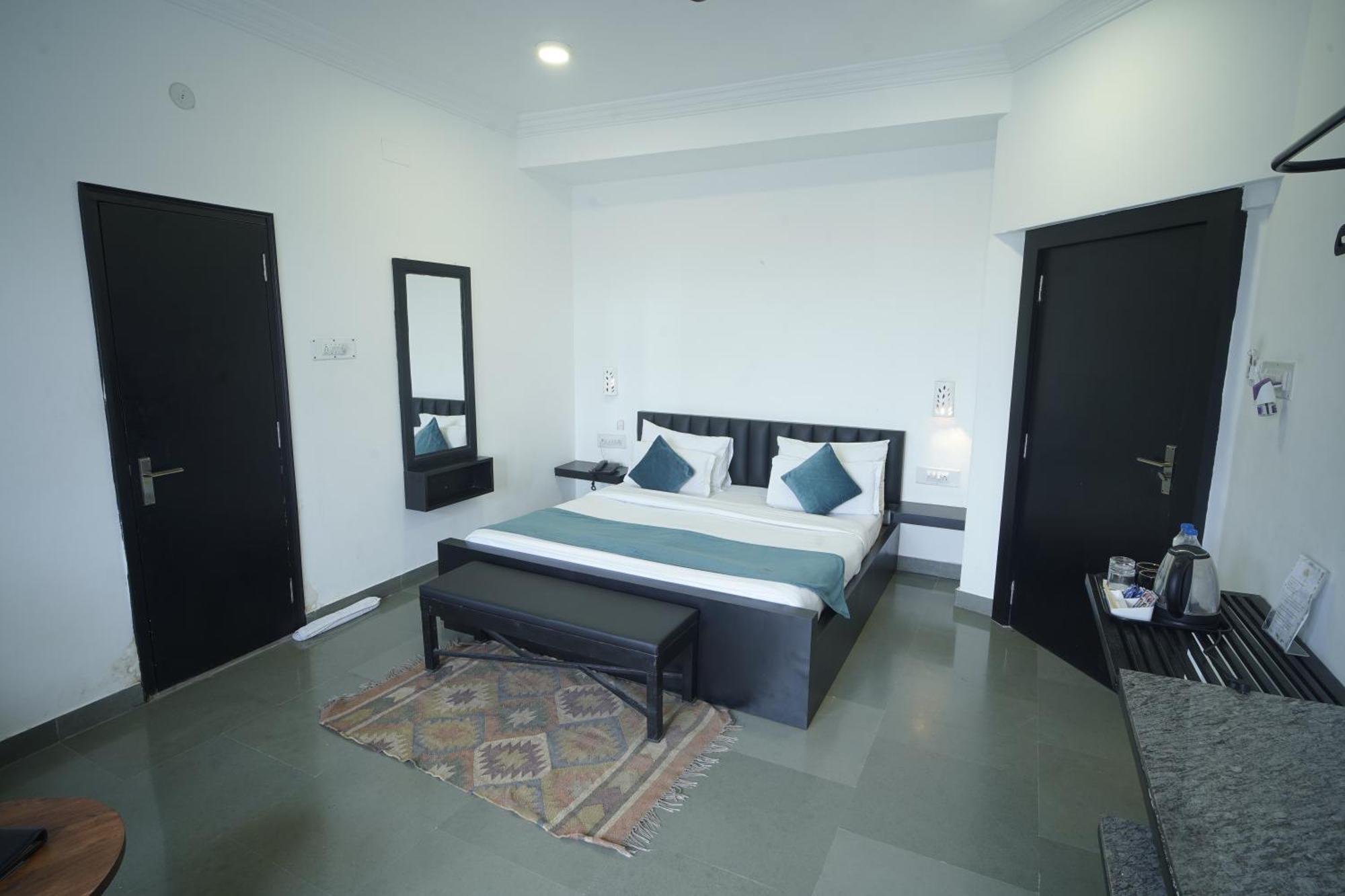 Hotel Banjara Retreat 3*