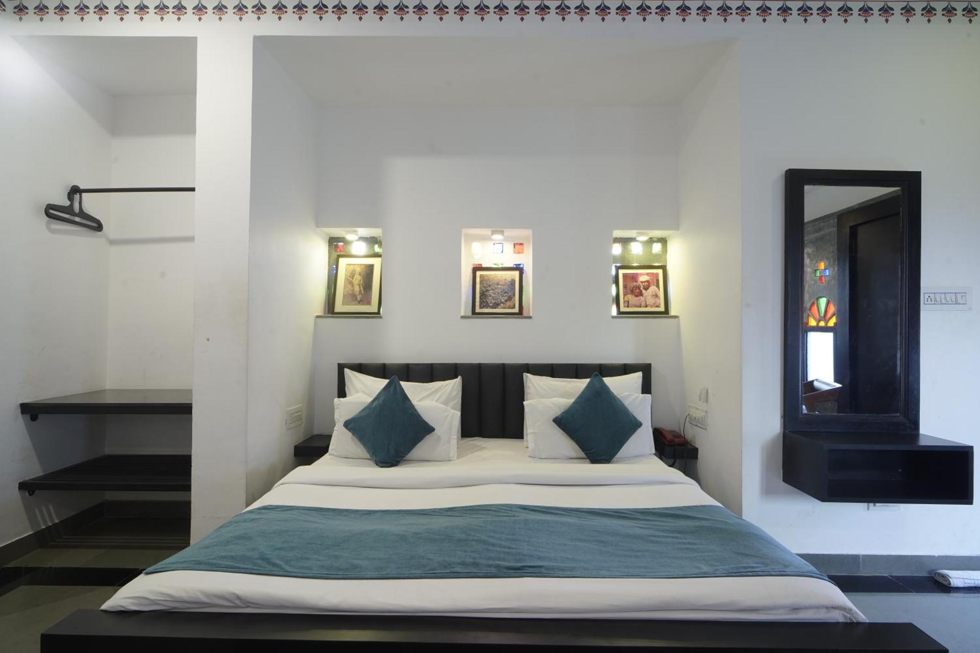 Hotel Banjara Retreat 3*