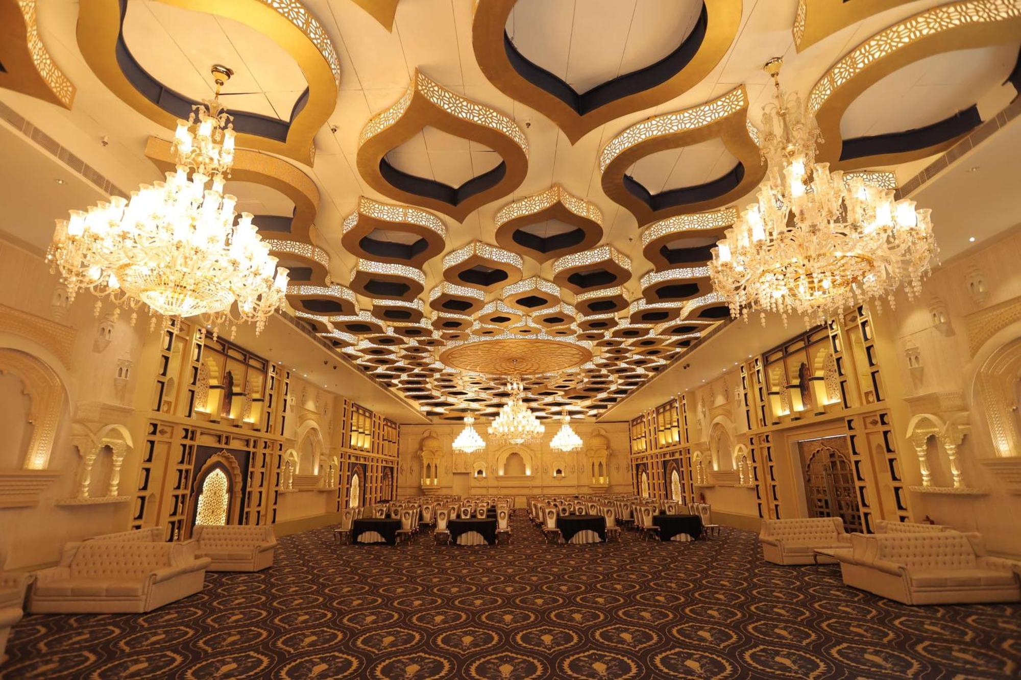 Radisson Blu Palace & Resort 5*