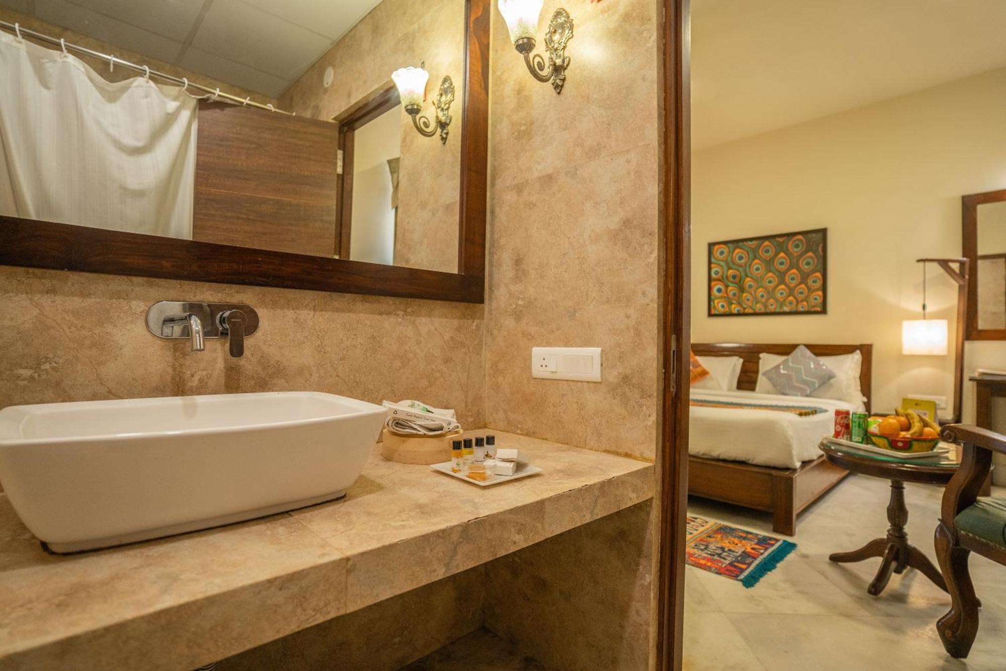 Hotel Tripli Shambhu