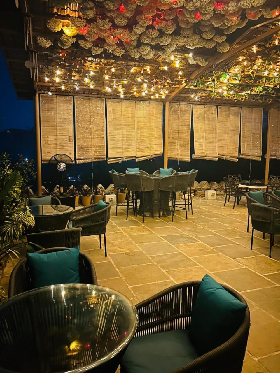 Resort Yaan Retreat-lake View-private Pool
