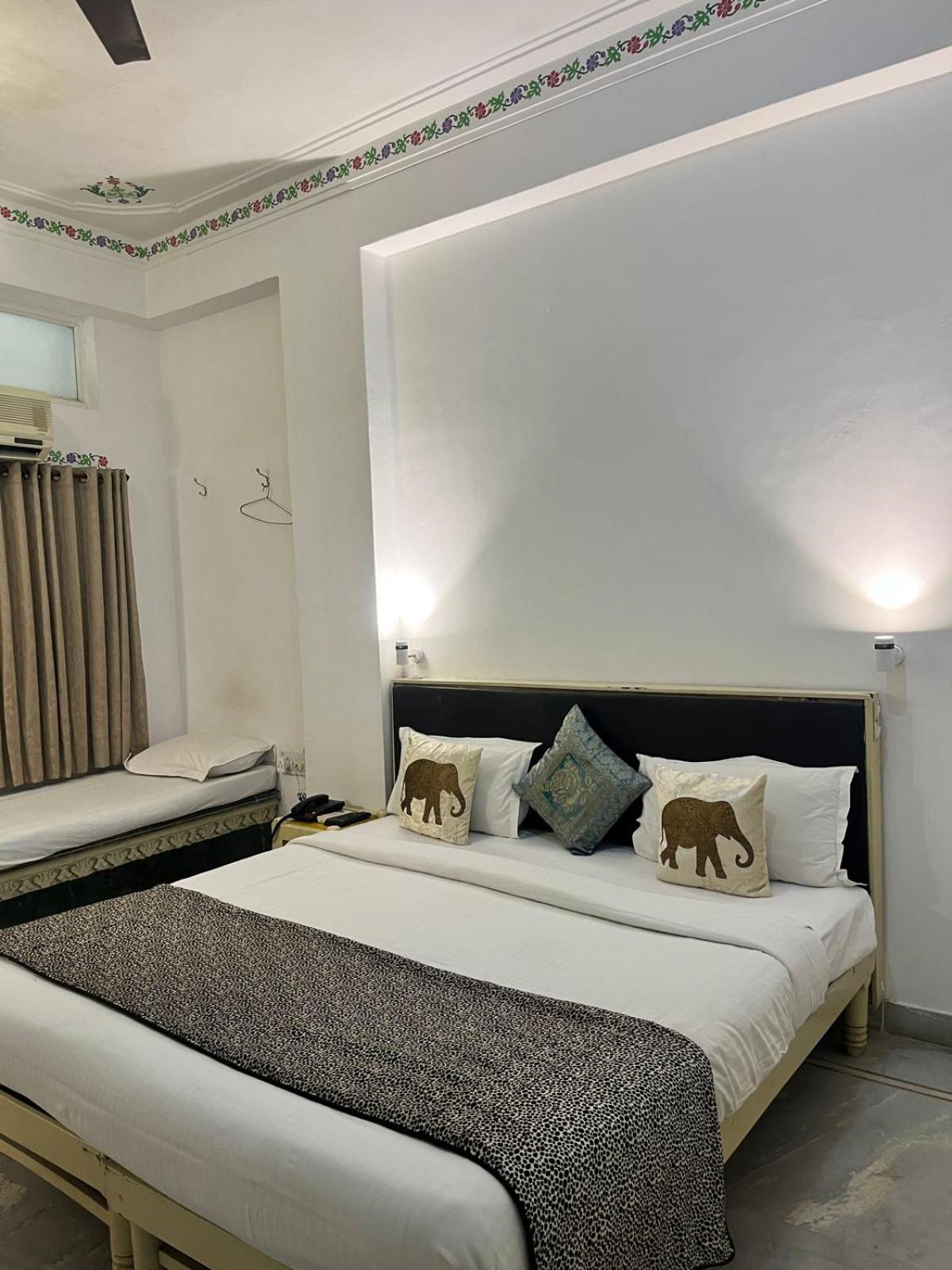 Hotel The Tiger Udaipur