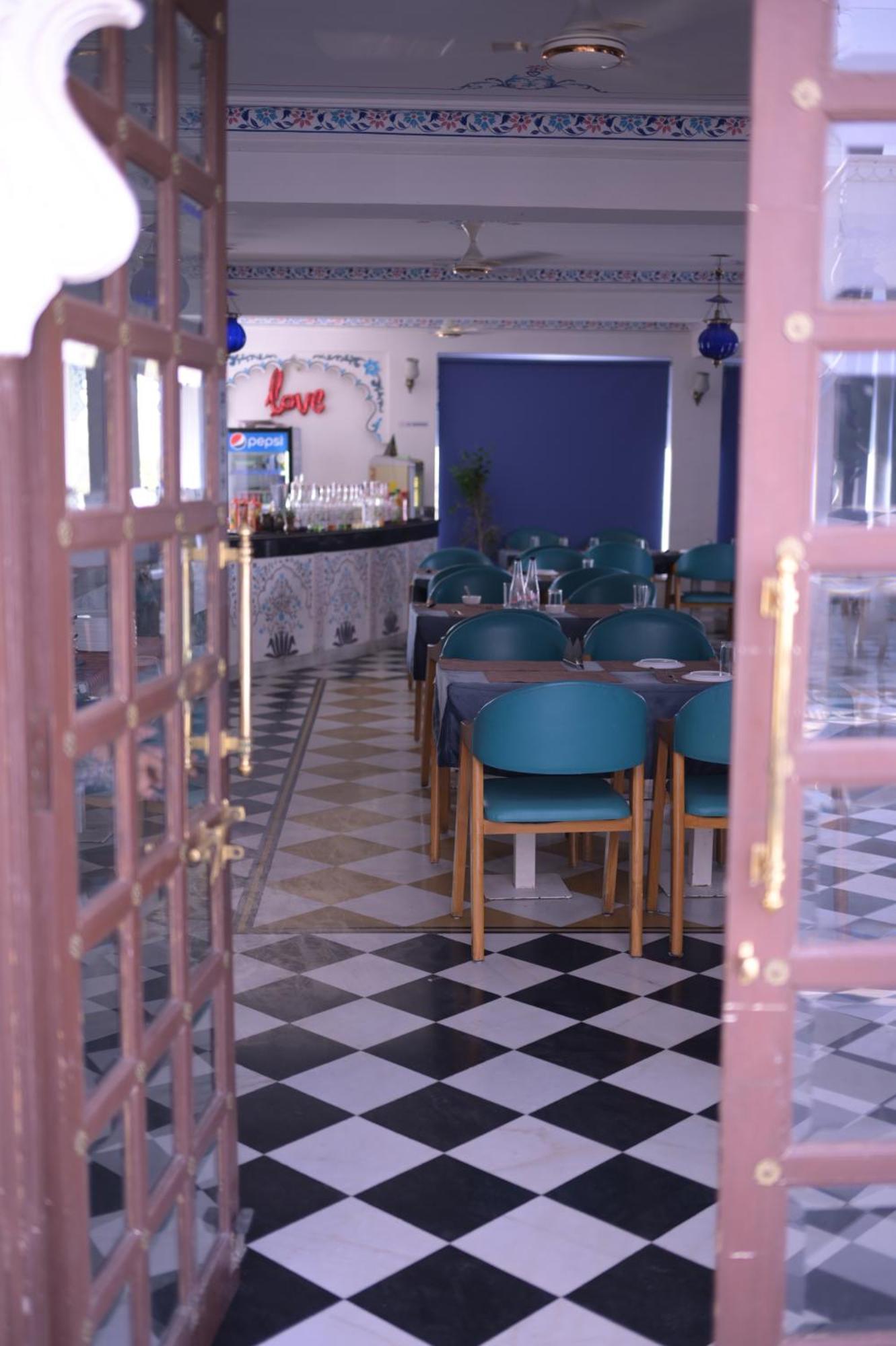 Darbargarh A Unit Of Khamma Ghani A Boutique 3*