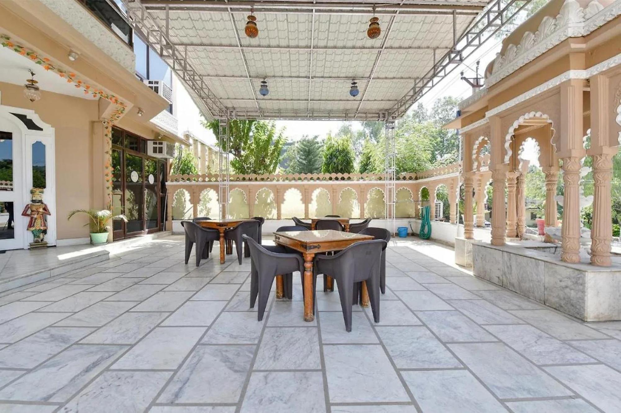 Empire Palace 3* Udaipur