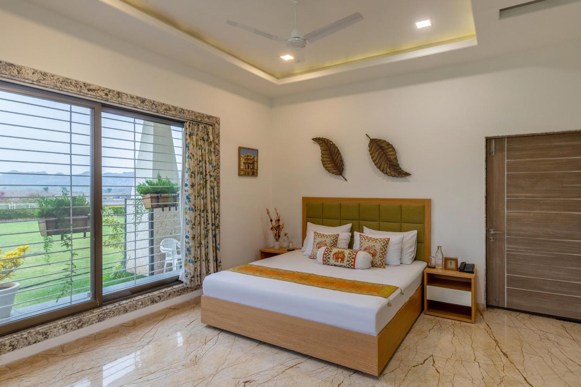 Elivaas Shourya Celesta Luxe 3bhk With Pvt Pool, Villa