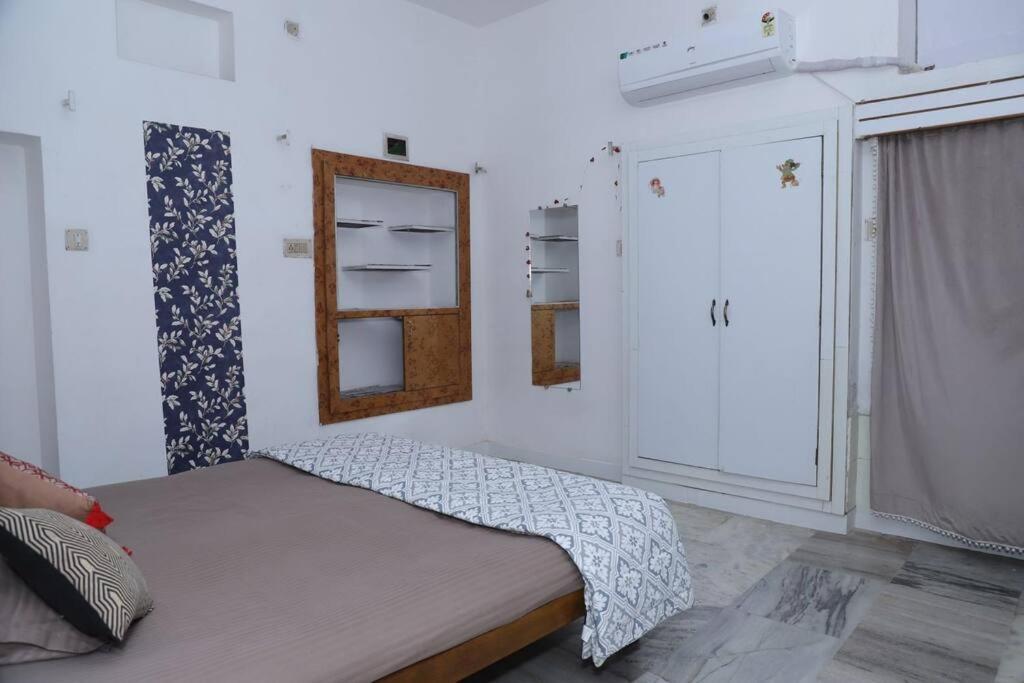 Titli's Nest Homestay, Couple Friendly *