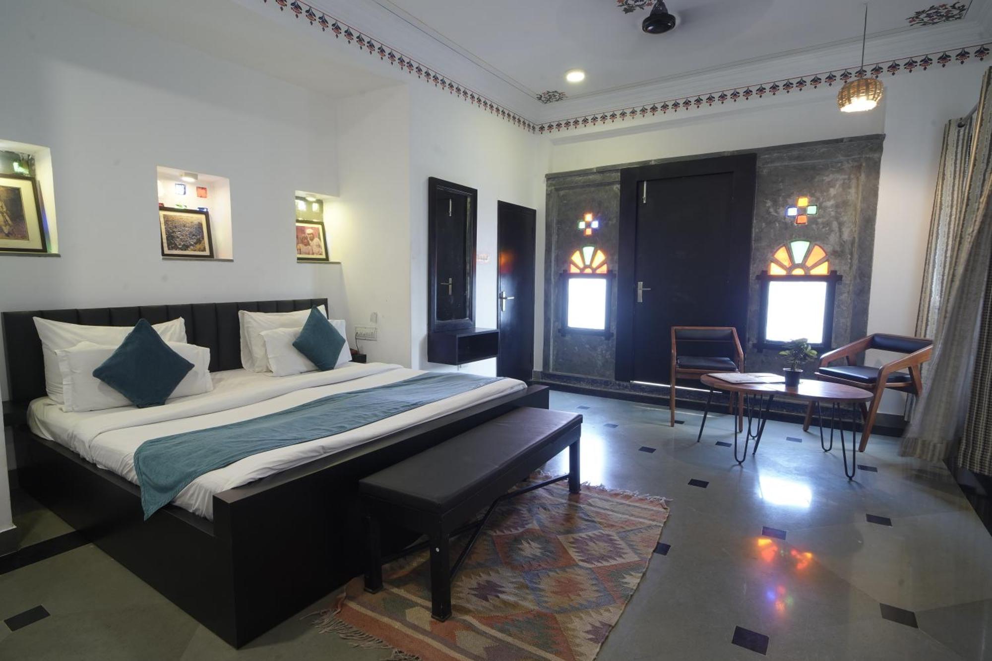 Banjara Retreat Hotel 3*