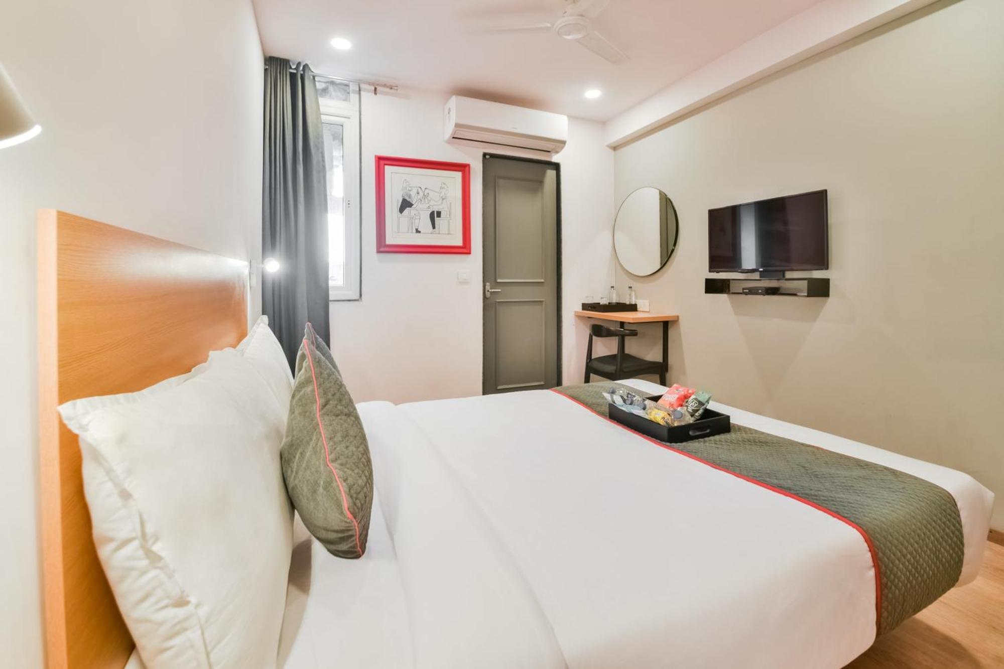 Hotel Townhouse Hiren Magri 4*