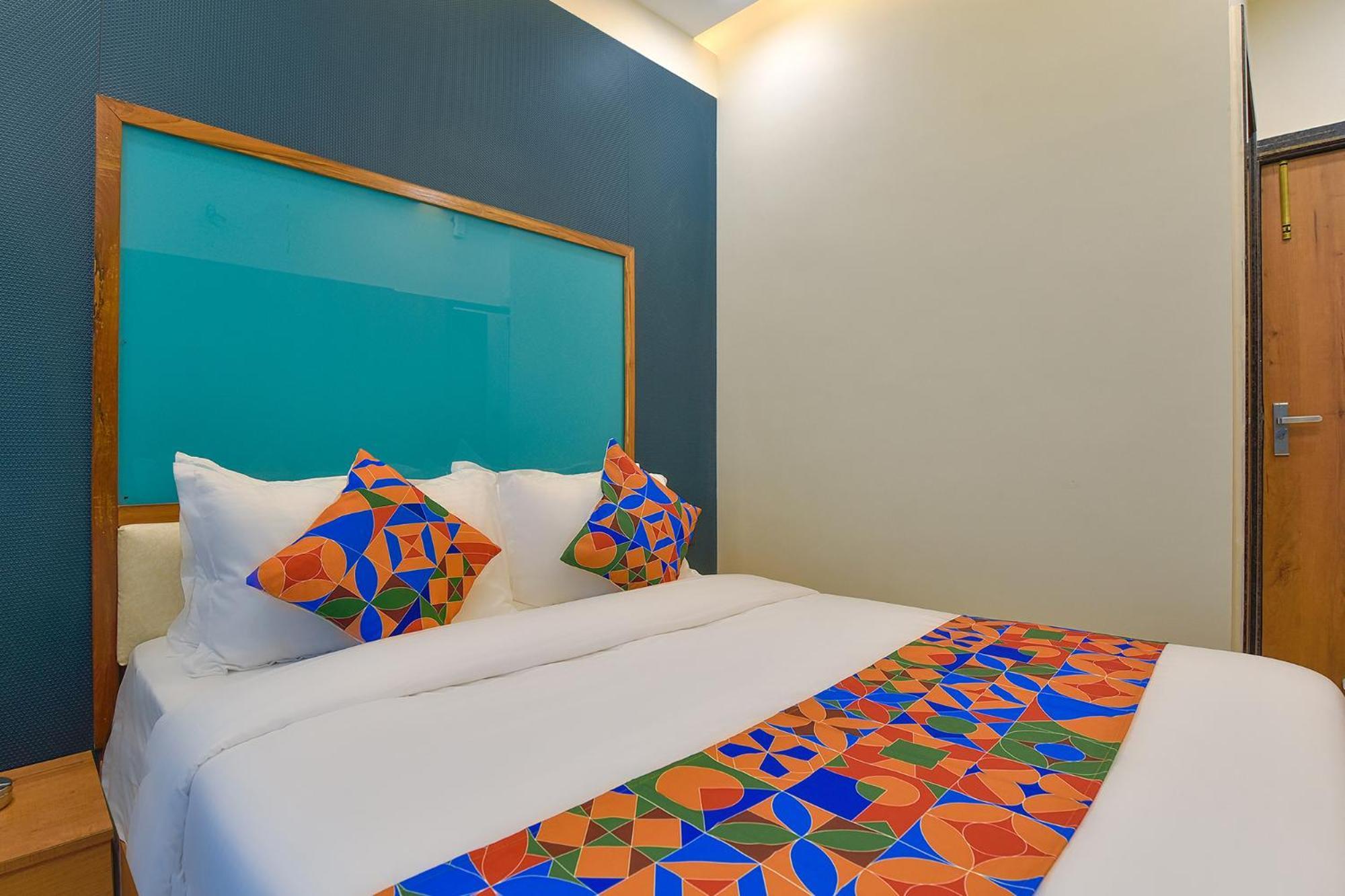 Fabhotel Shree Ji
