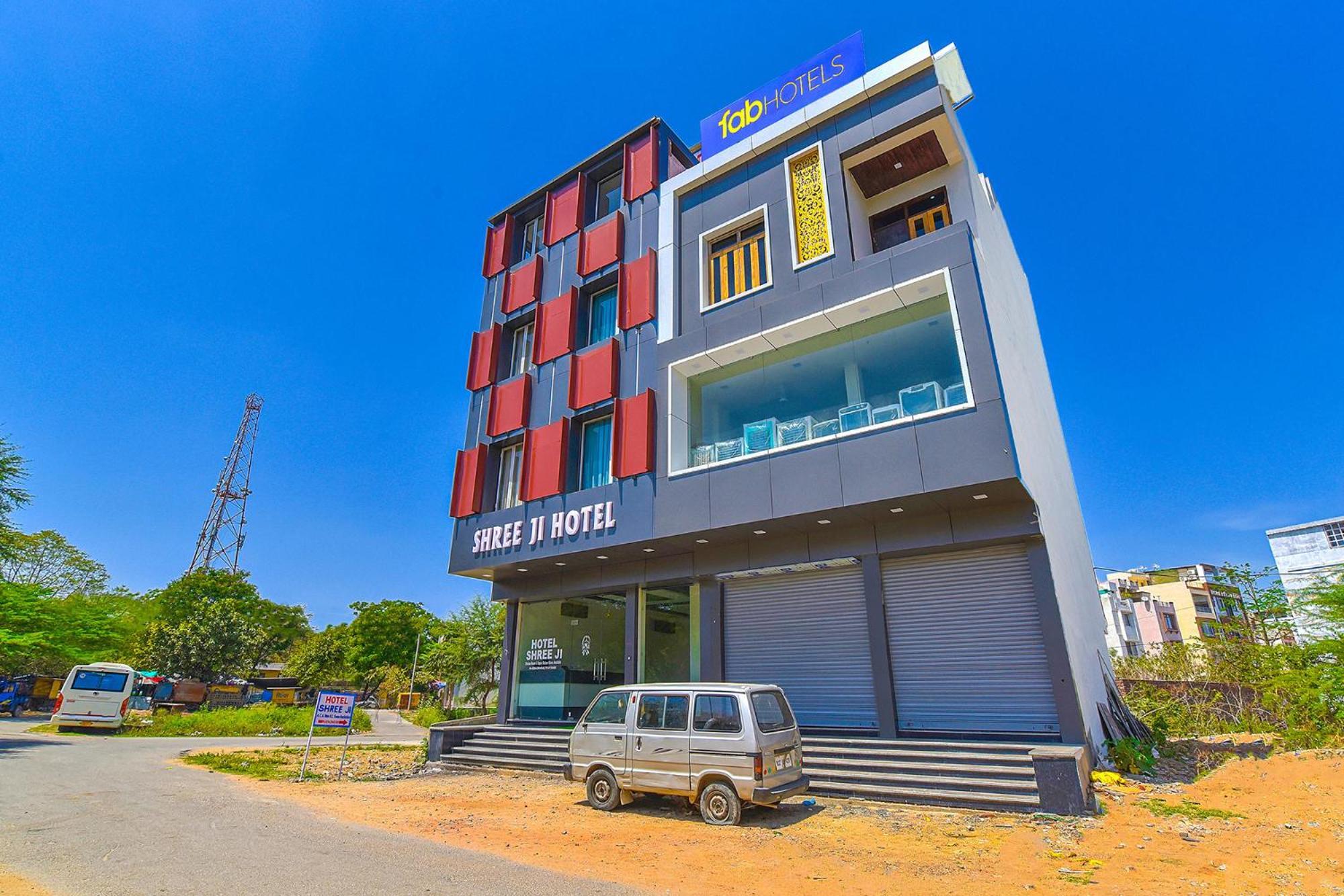Fabhotel Shree Ji 3*