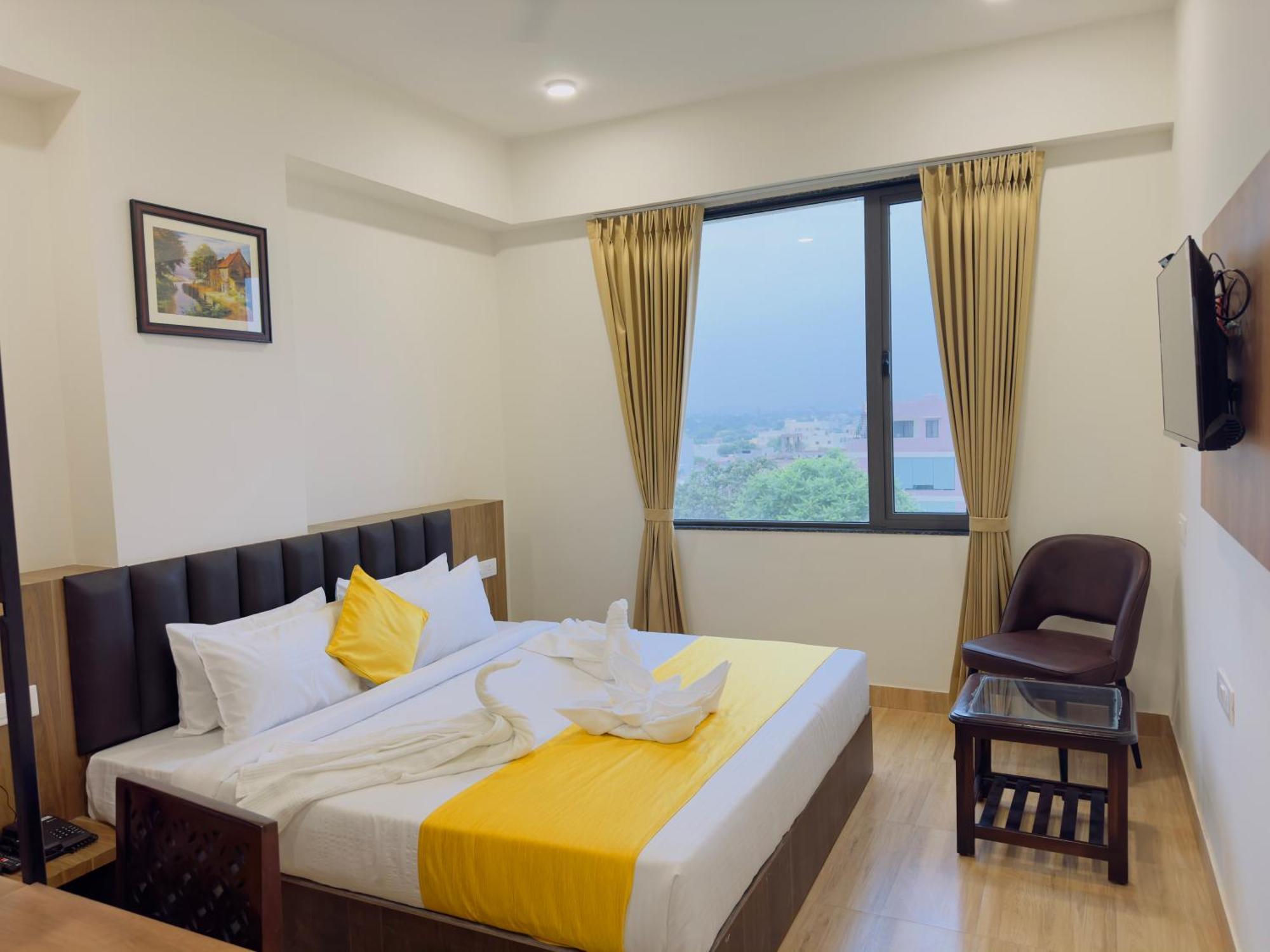 Arun Hotel