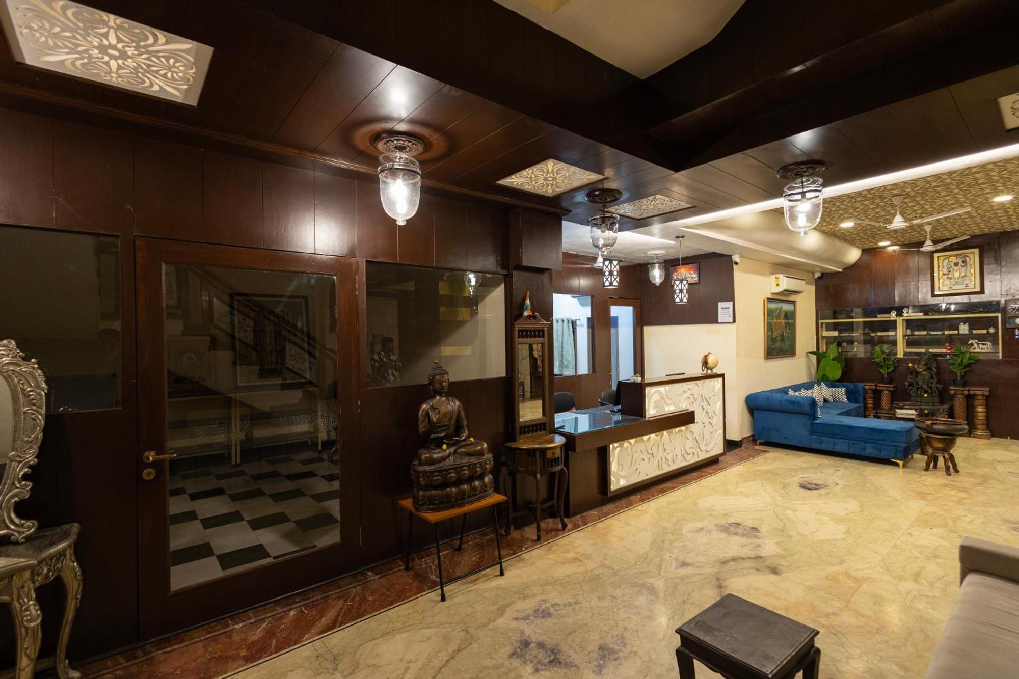 Hide-in - A View Boutique Hotel 3*