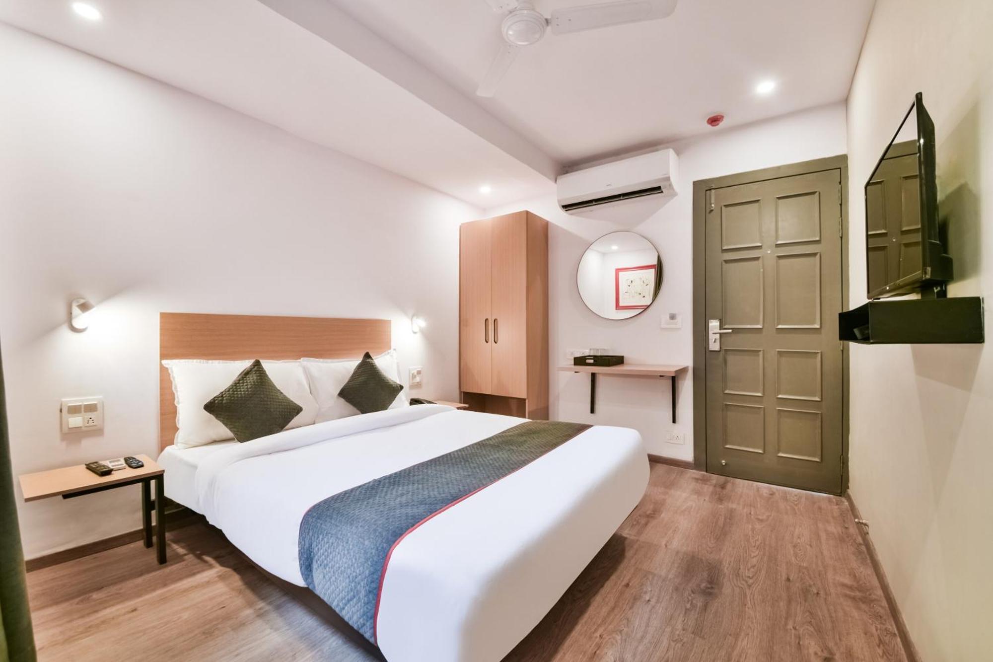 Hotel Townhouse Hiren Magri