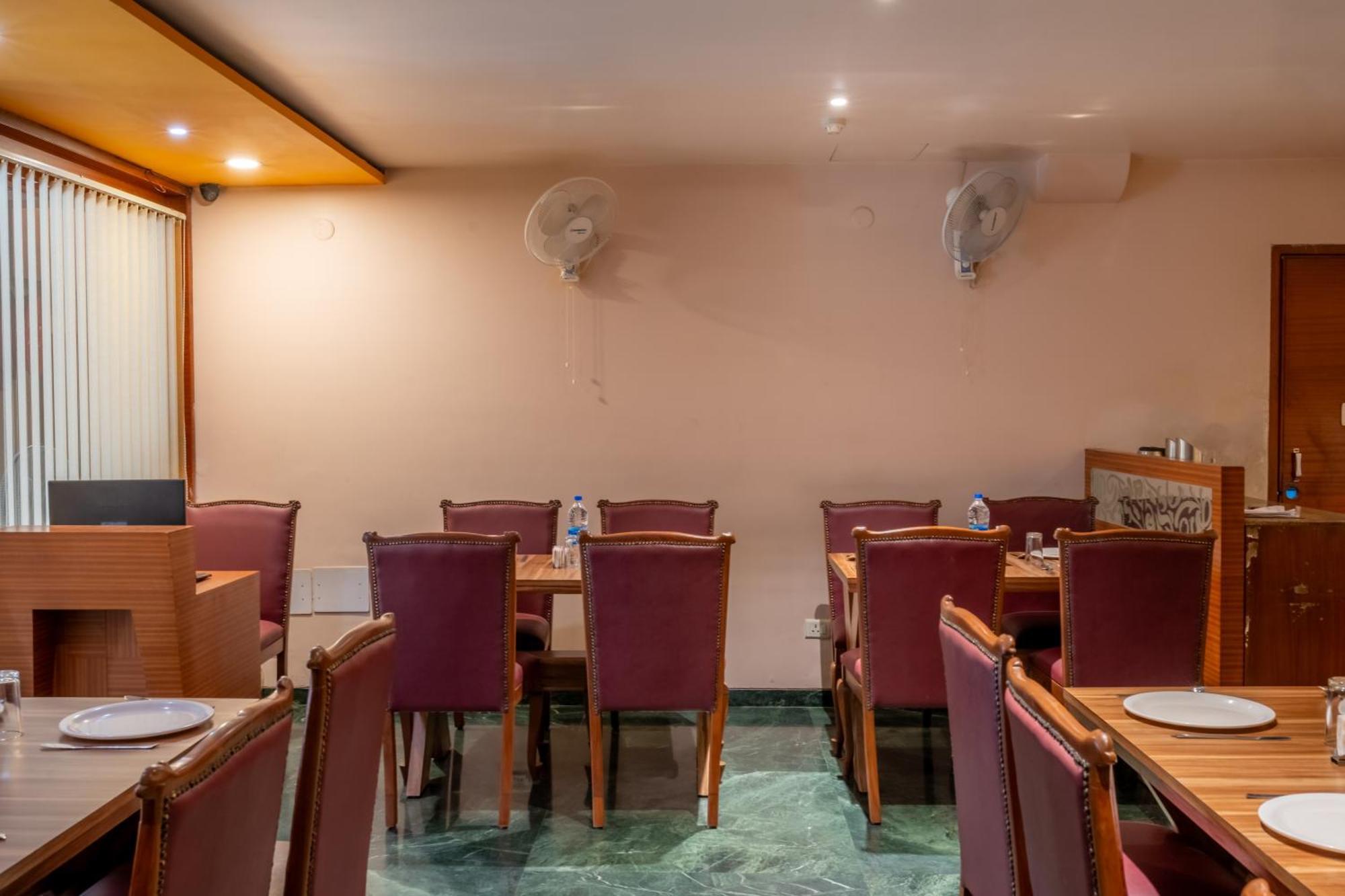 Uddhav A Family Hotel 3*