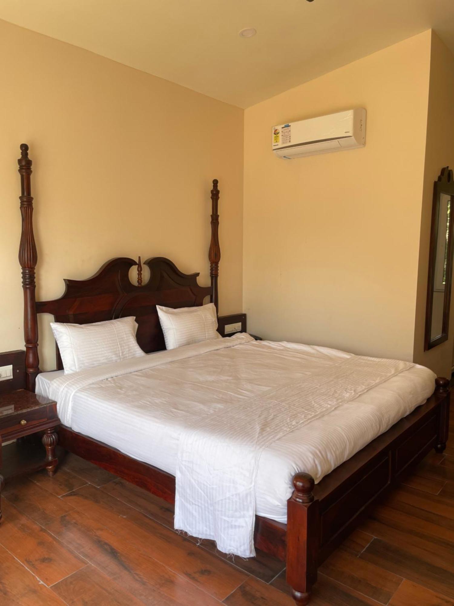 Vrindavan Greens 4*