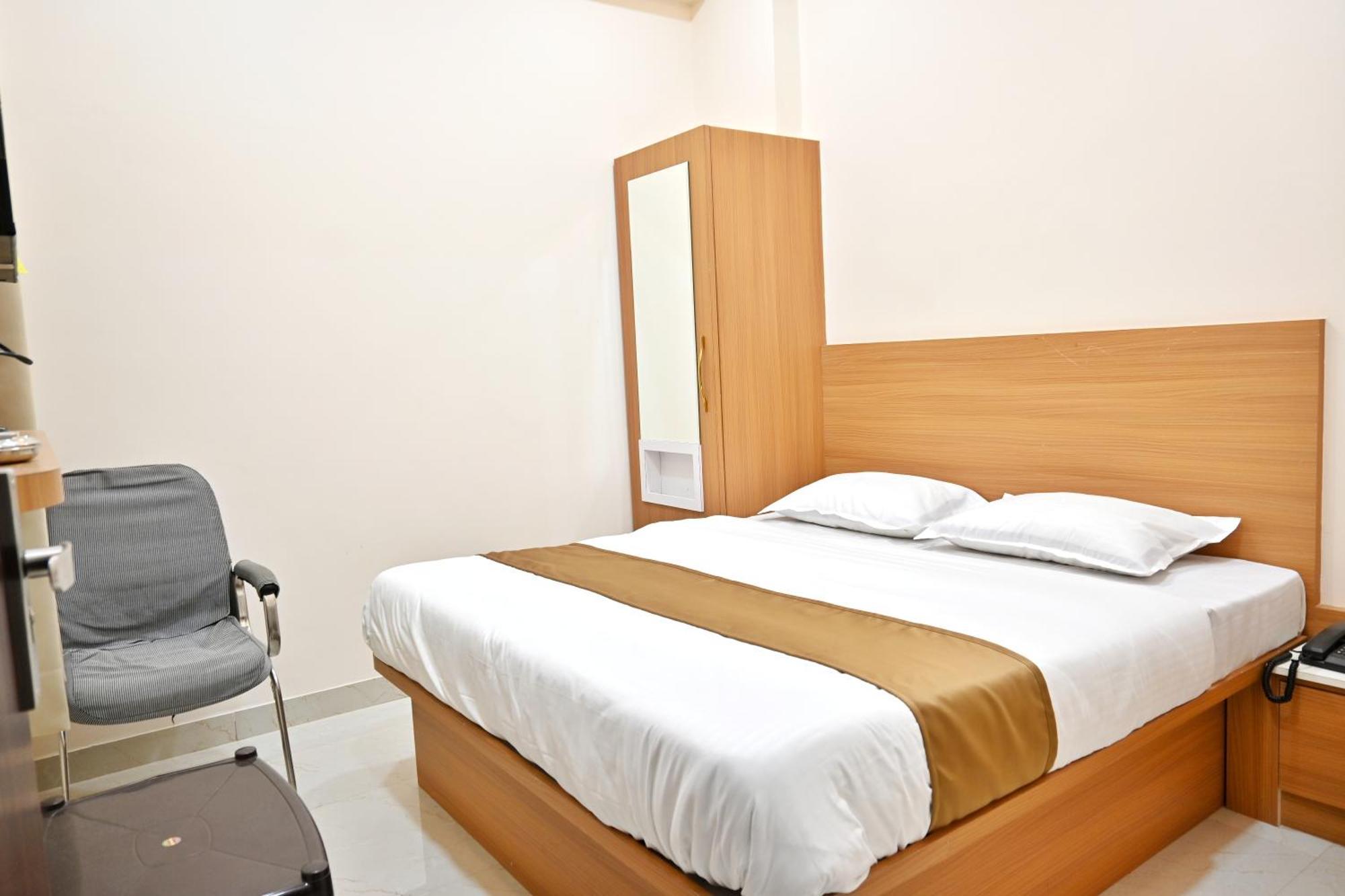Serenity Heights Hotel