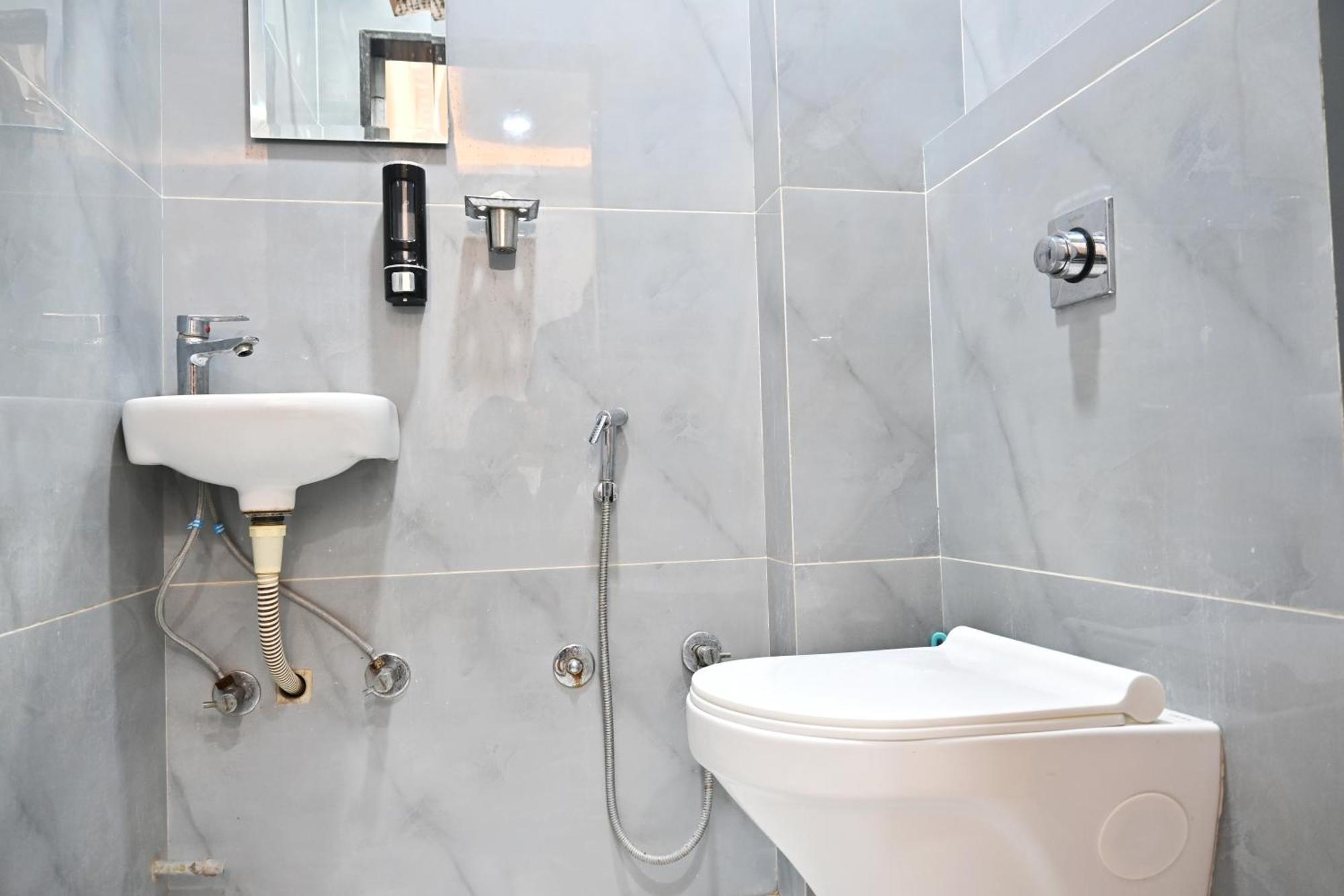 Hotel Serenity Heights Udaipur