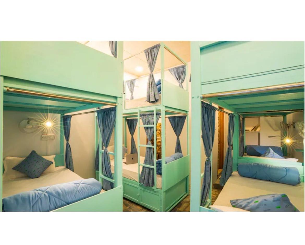 Hostel Unplanned *
