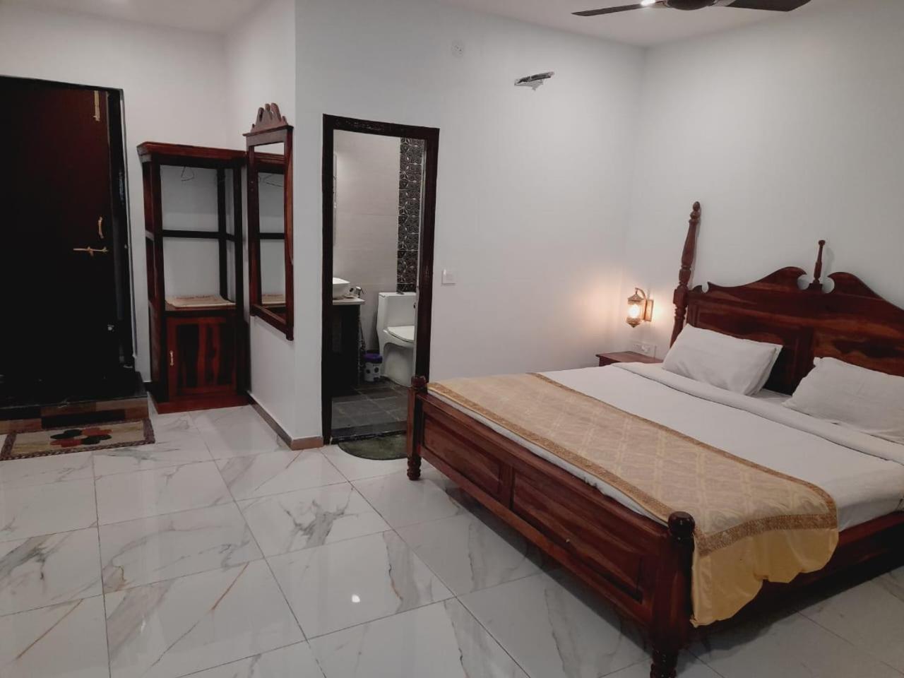 Hotel Sargam Sadan Udaipur