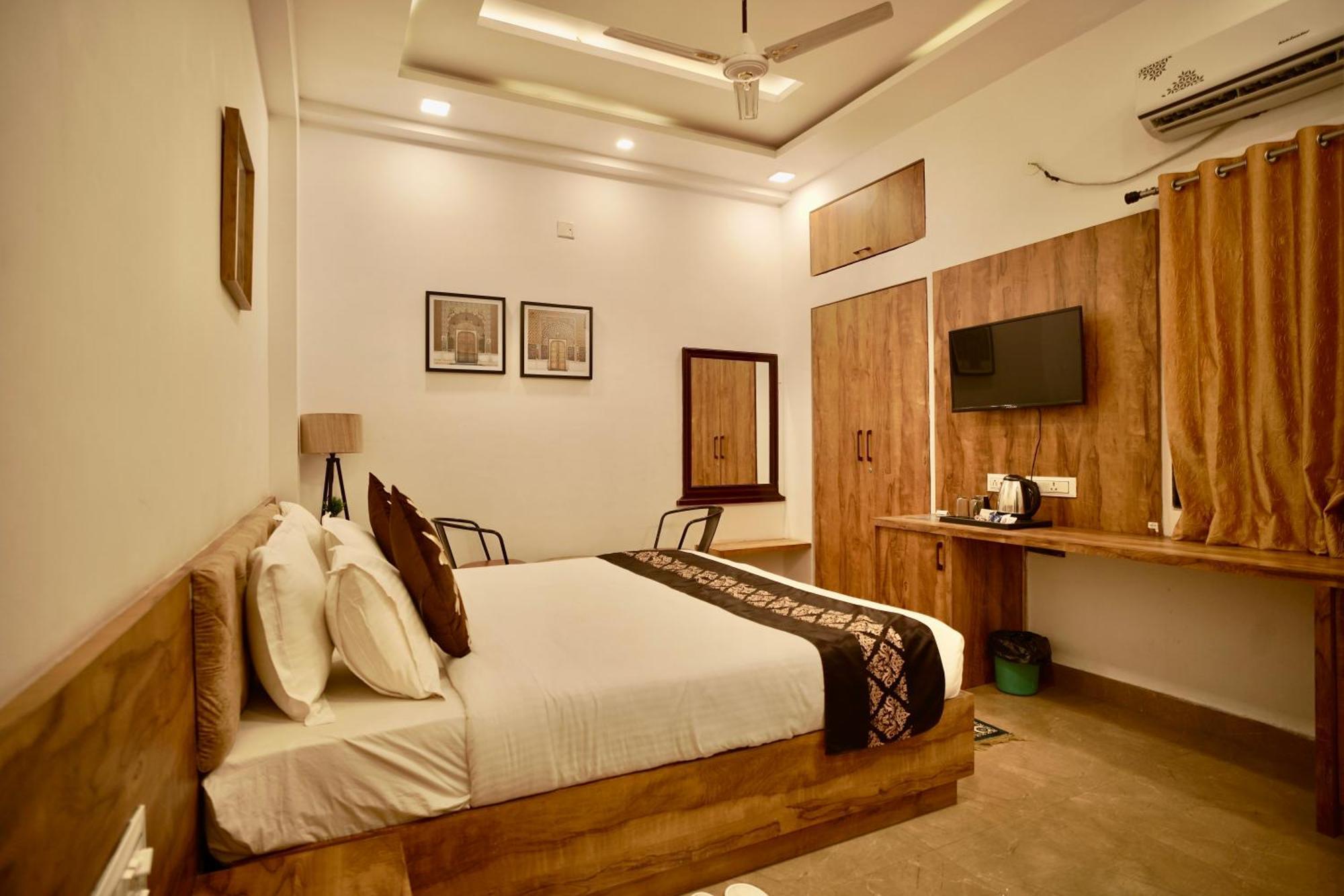 Hotel Haridas Haveli 3*