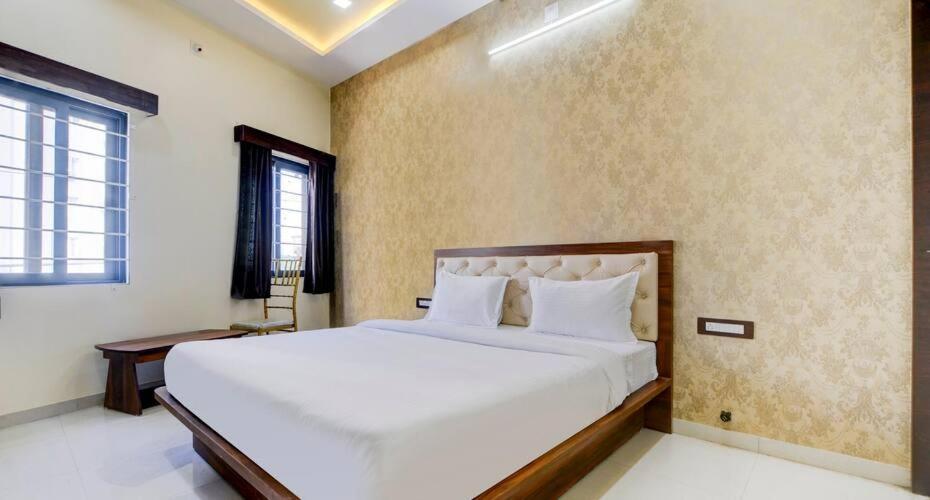 Hotel Sun Palace 3*