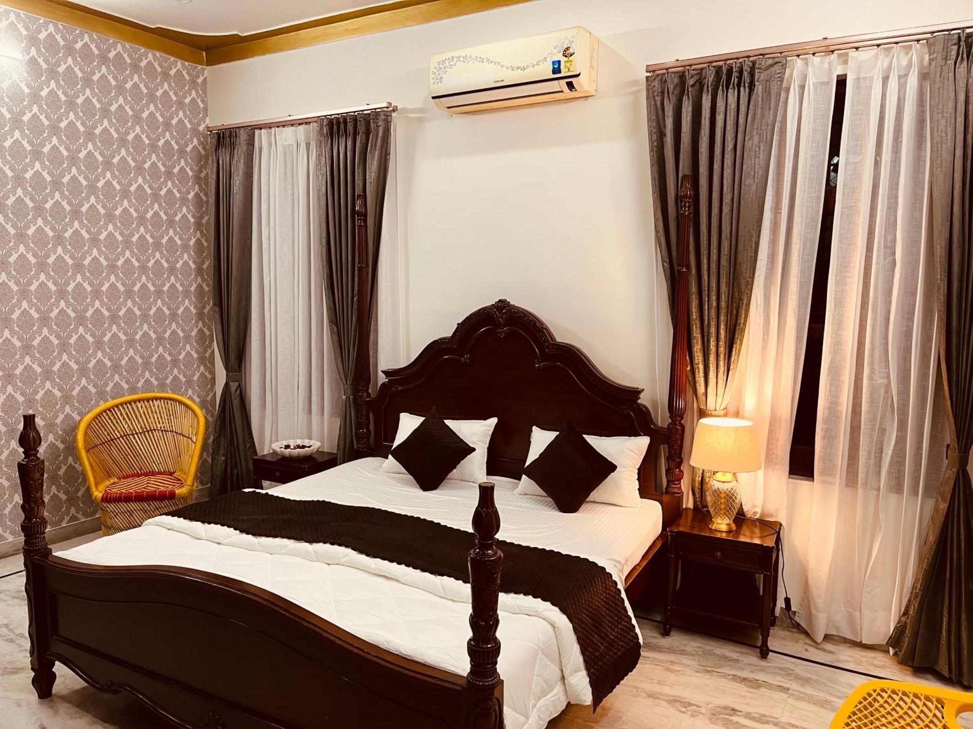 Karni Kripa Apartment *