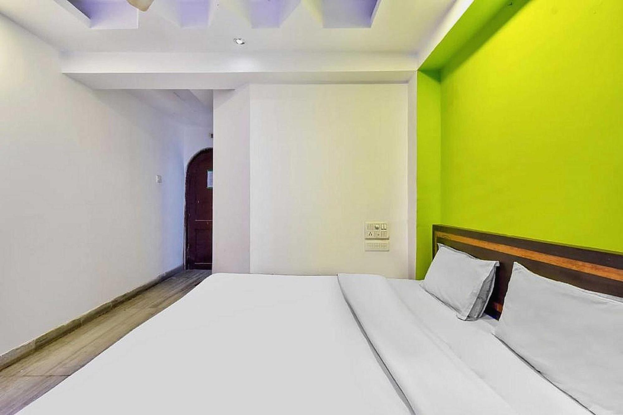 O Royal Surbhi Hotel 3*
