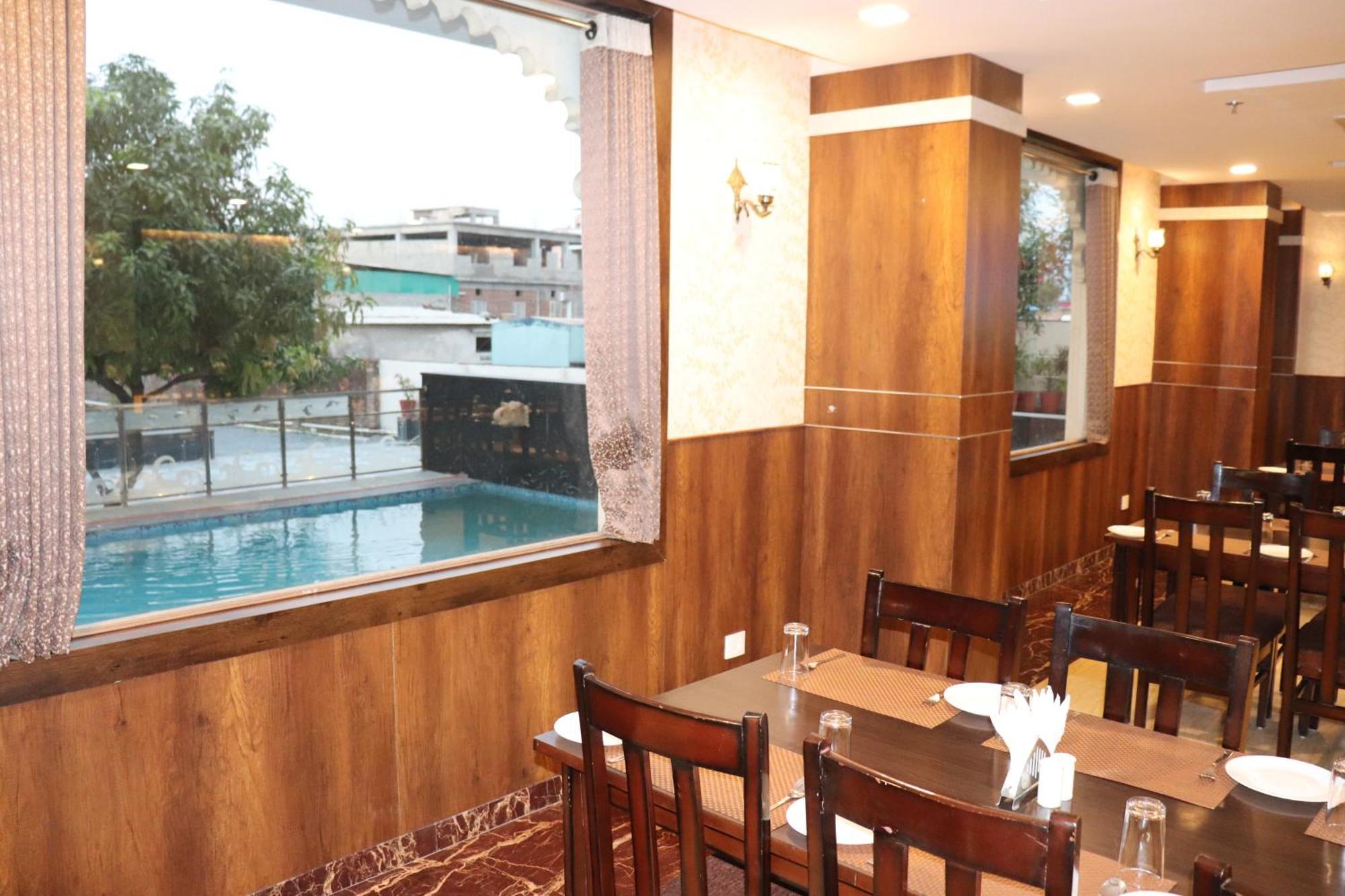Riddhi Hotel 4*