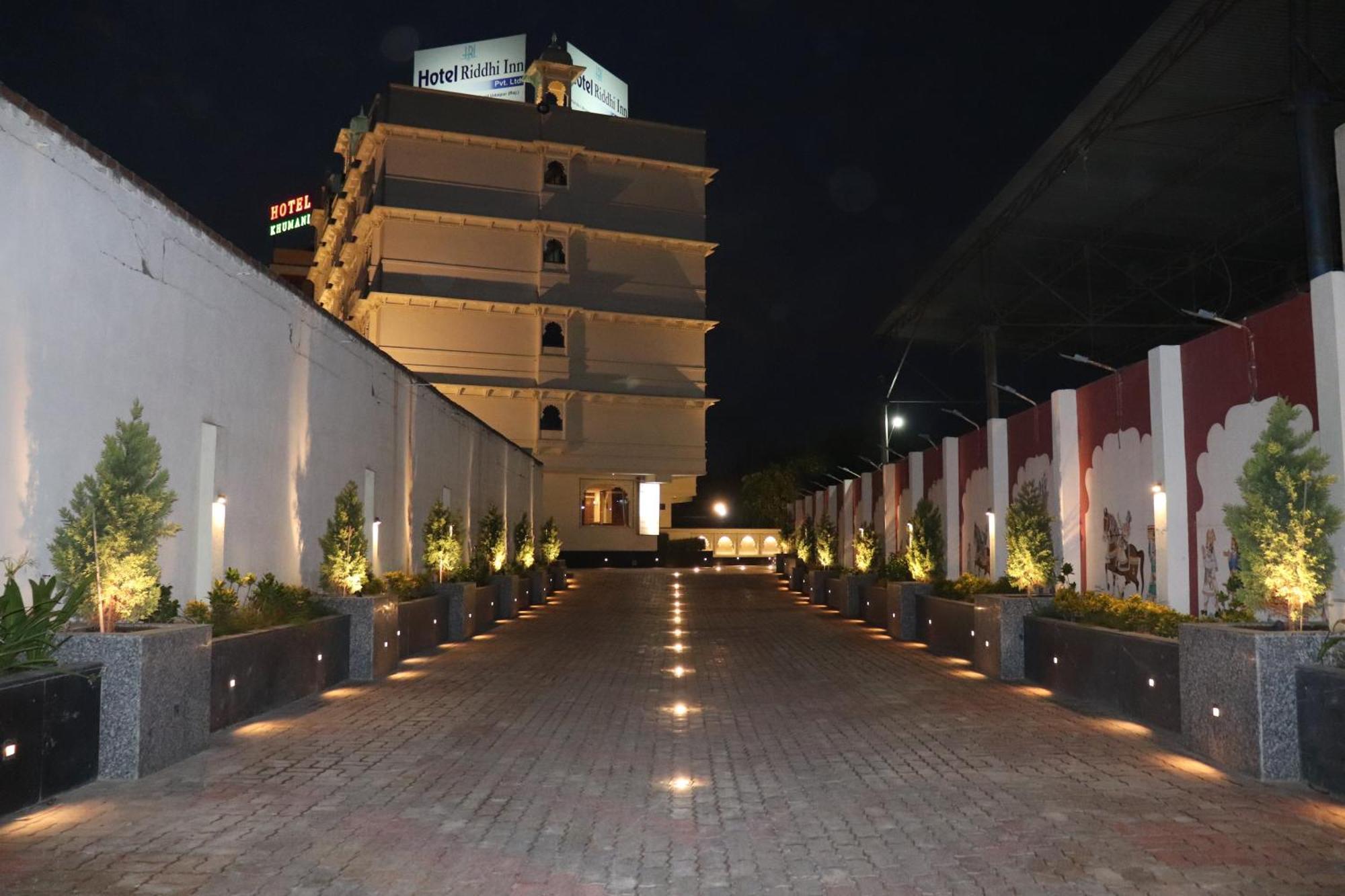 Hotel Riddhi 4*