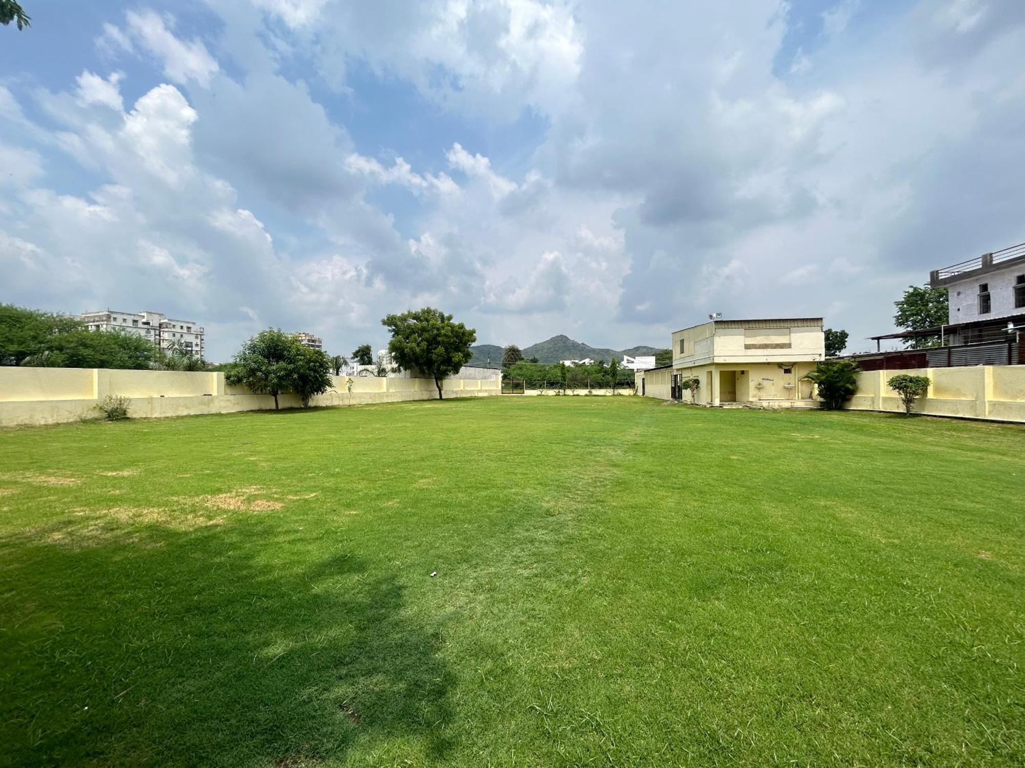 Riddhi Hotel 4*
