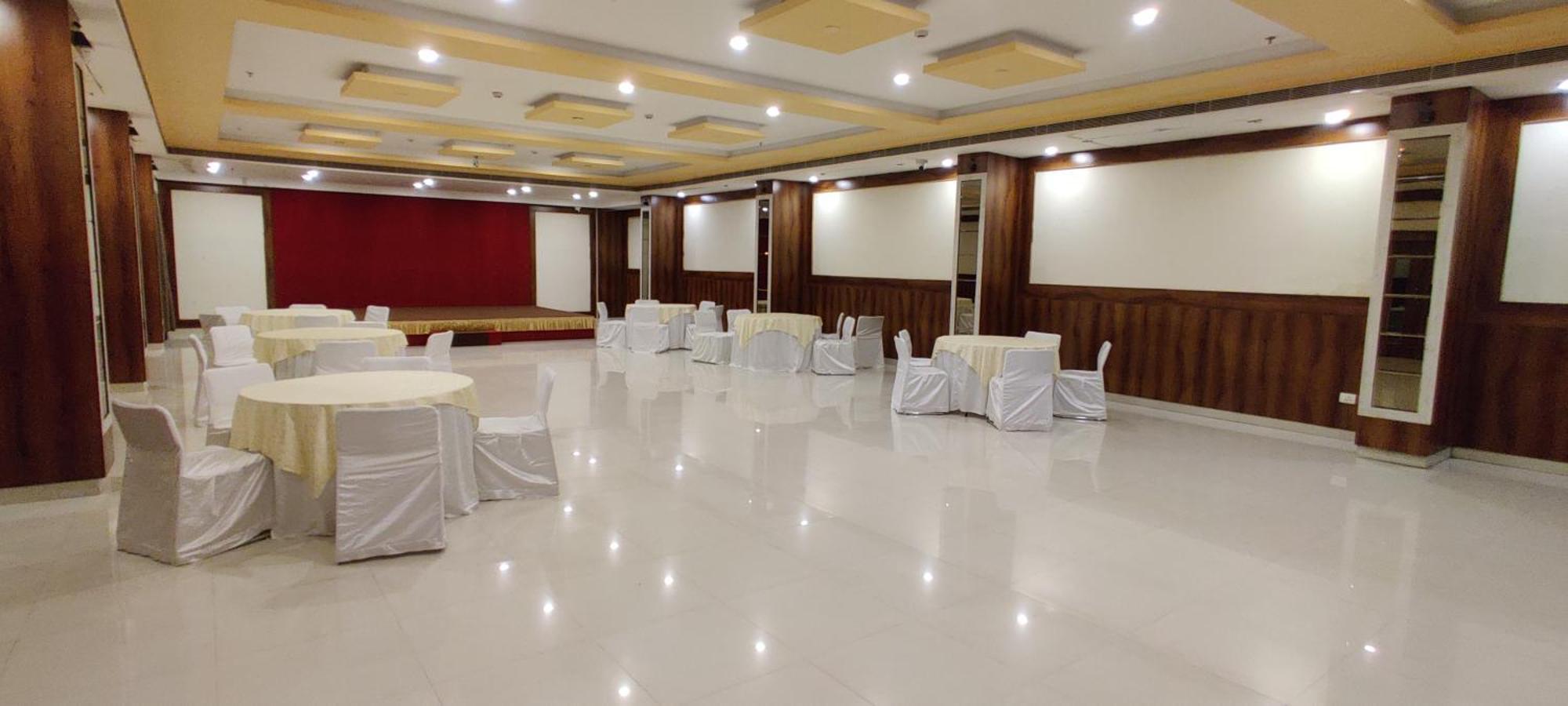 Riddhi 4*