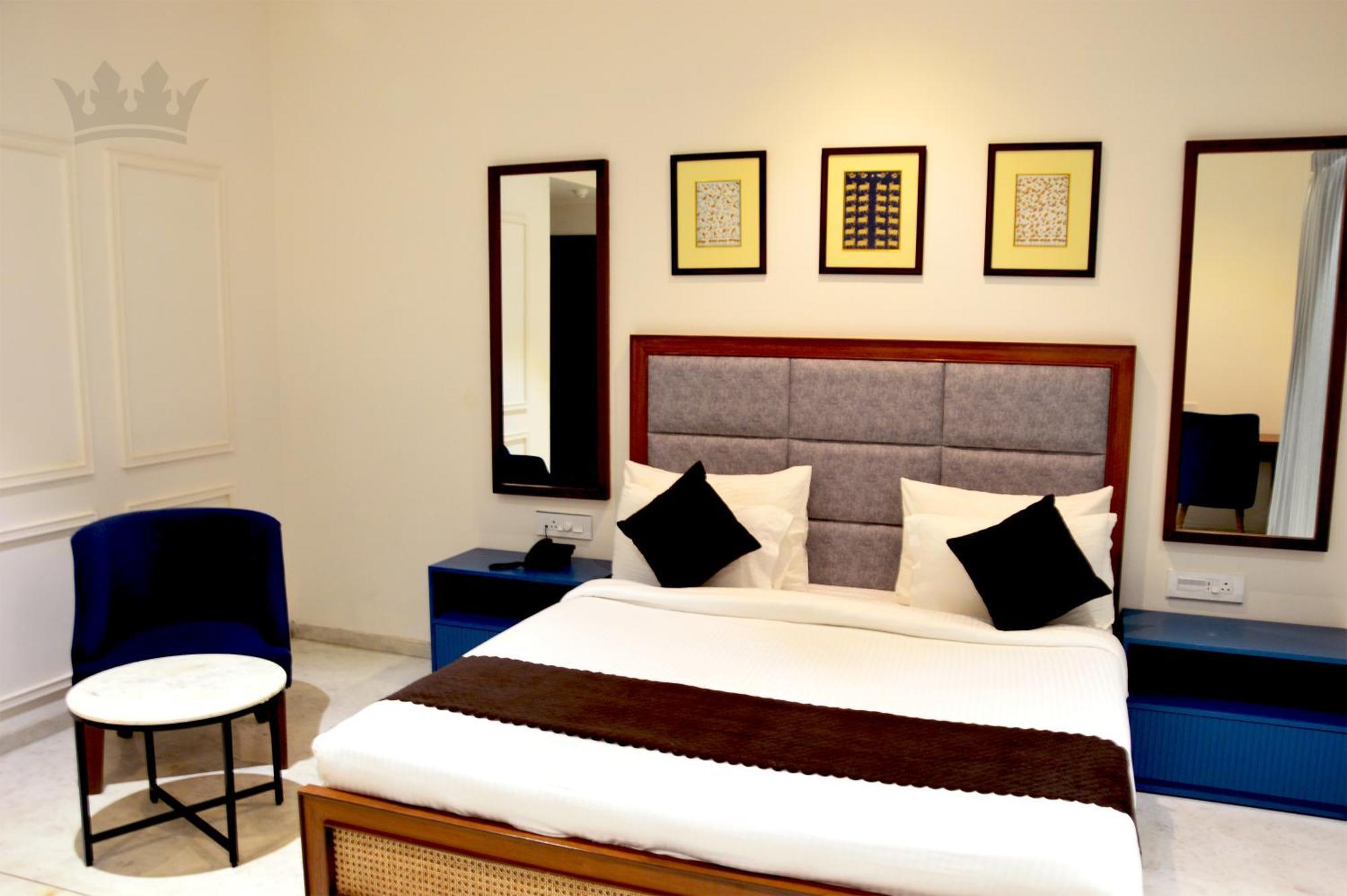 Sita Royal Lakside