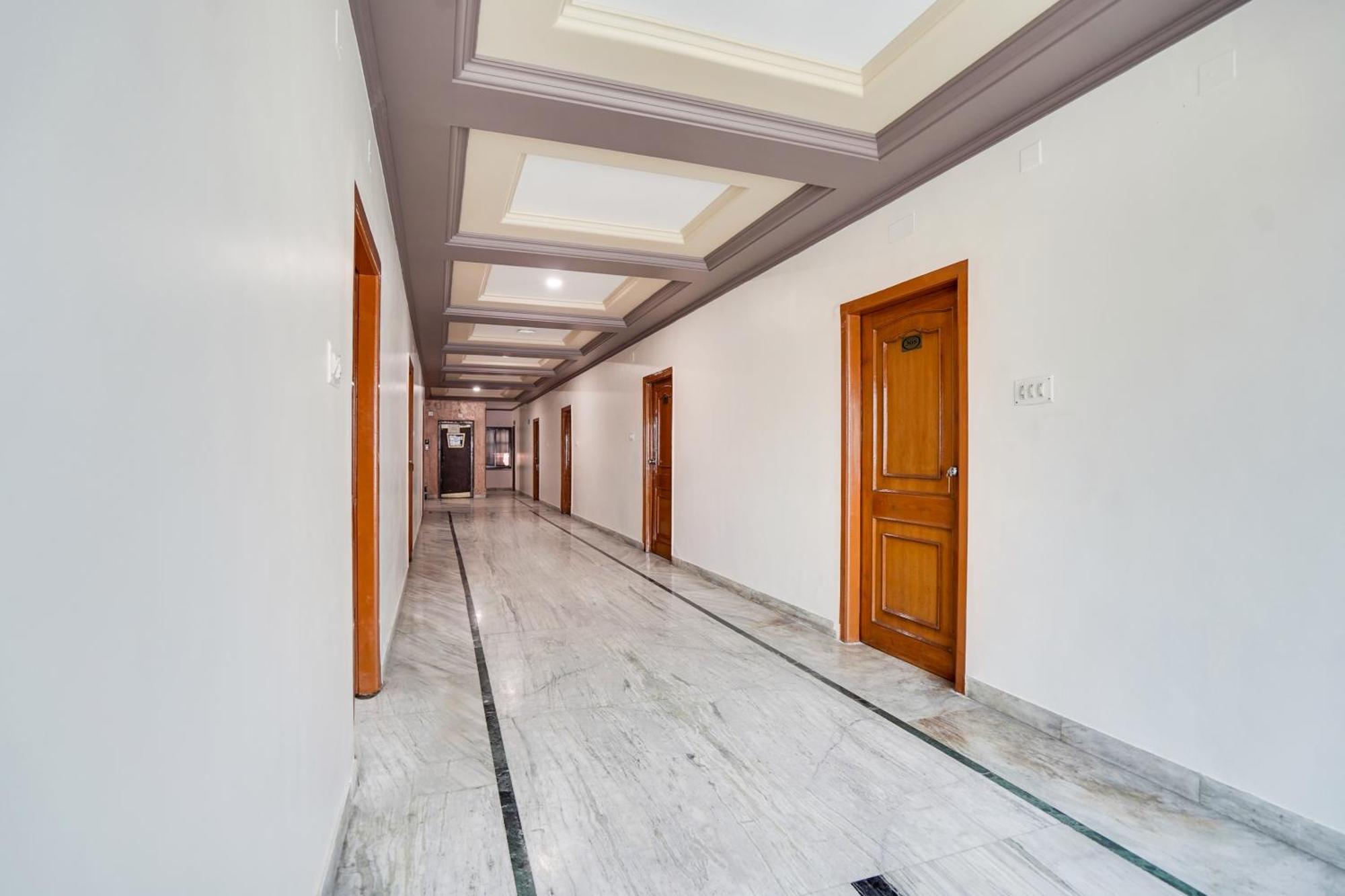 Super Collection O Paras Circle Formerly Osheen Palace