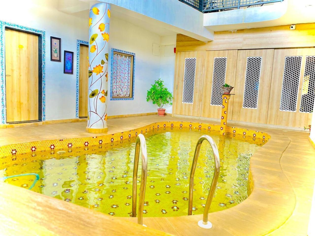 Hotel Jaydurg Asra Heritage With Rooftop And Swimming Pool Udaipur