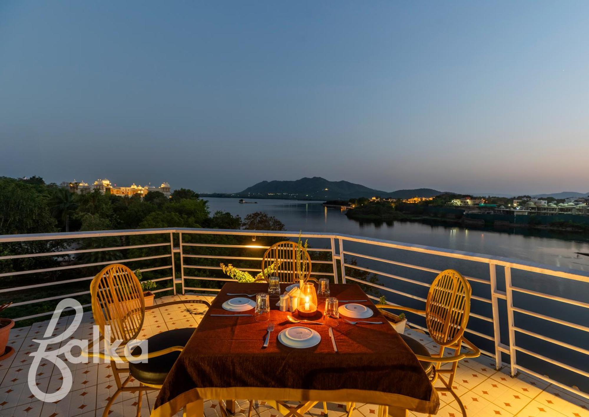 Hotel Jaydurg Asra Heritage With Rooftop And Swimming Pool Udaipur