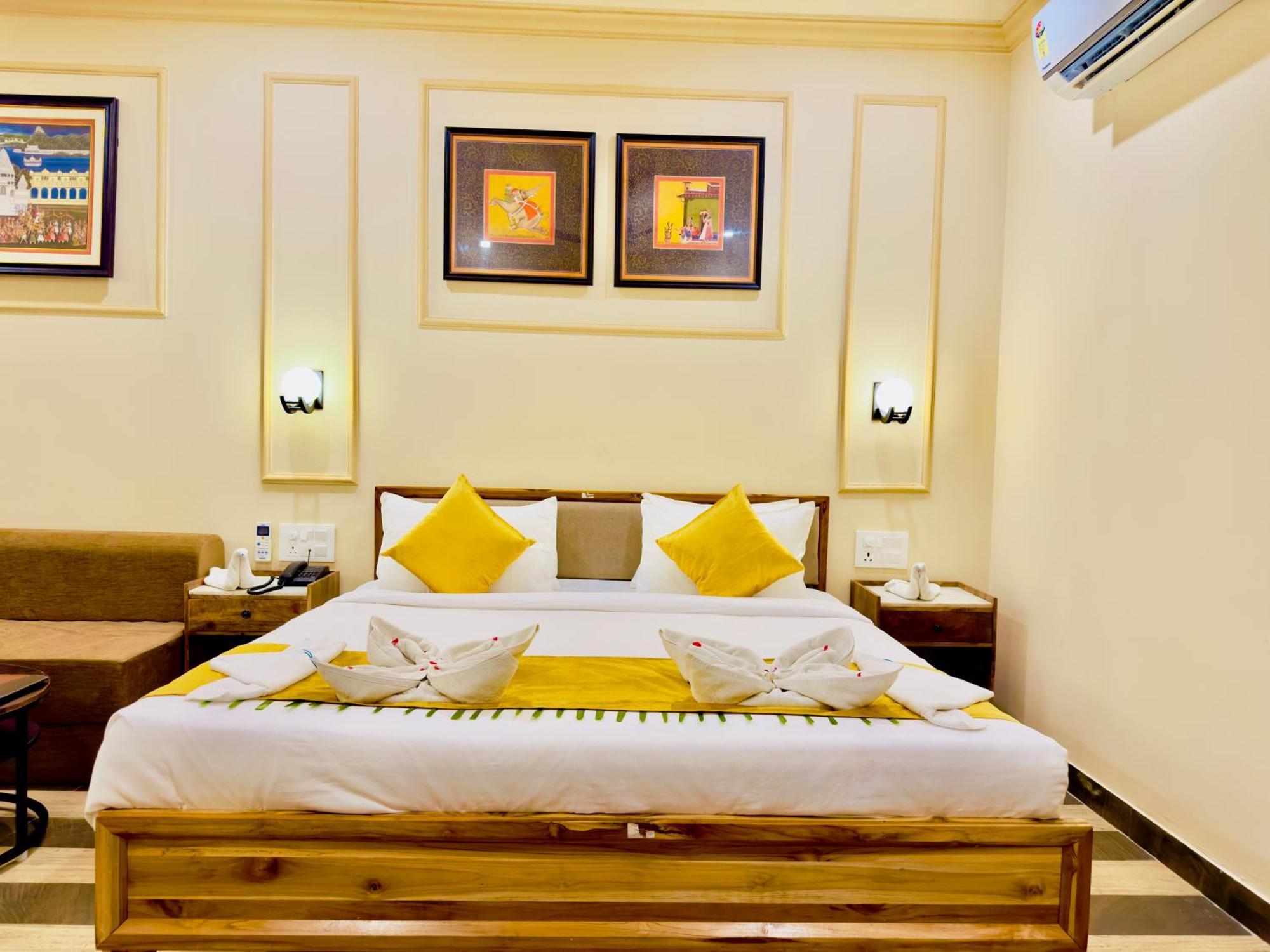 Hotel Udaipur Valley Paradise -A Luxury Stay In Mountains 4*