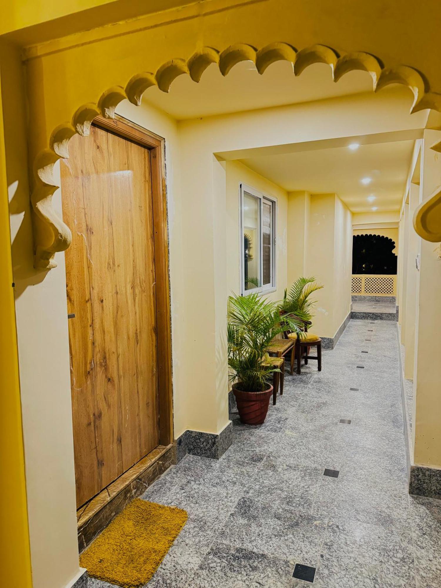 Hotel Udaipur Valley Paradise -A Luxury Stay In Mountains