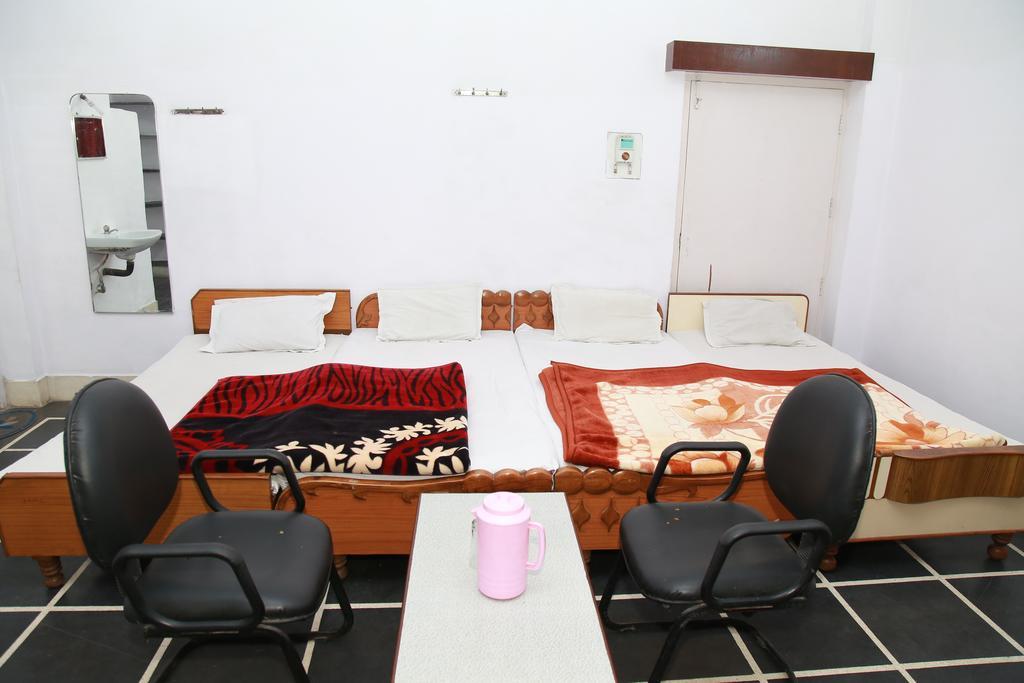 Hotel Ramnivas 2*