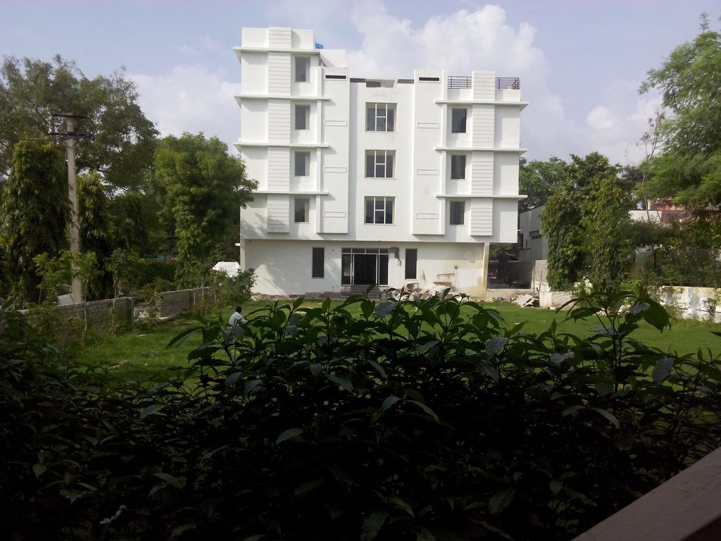Hotel Mukund 2*