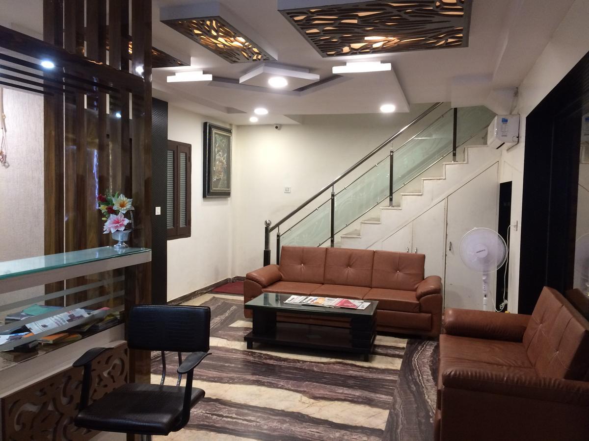 Hotel Raj Vilas 3*