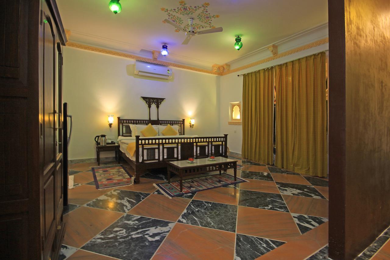 Hotel Bonjour Paradise Udaipur
