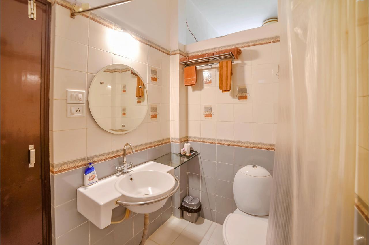 Hotel Sargam Sadan 2*