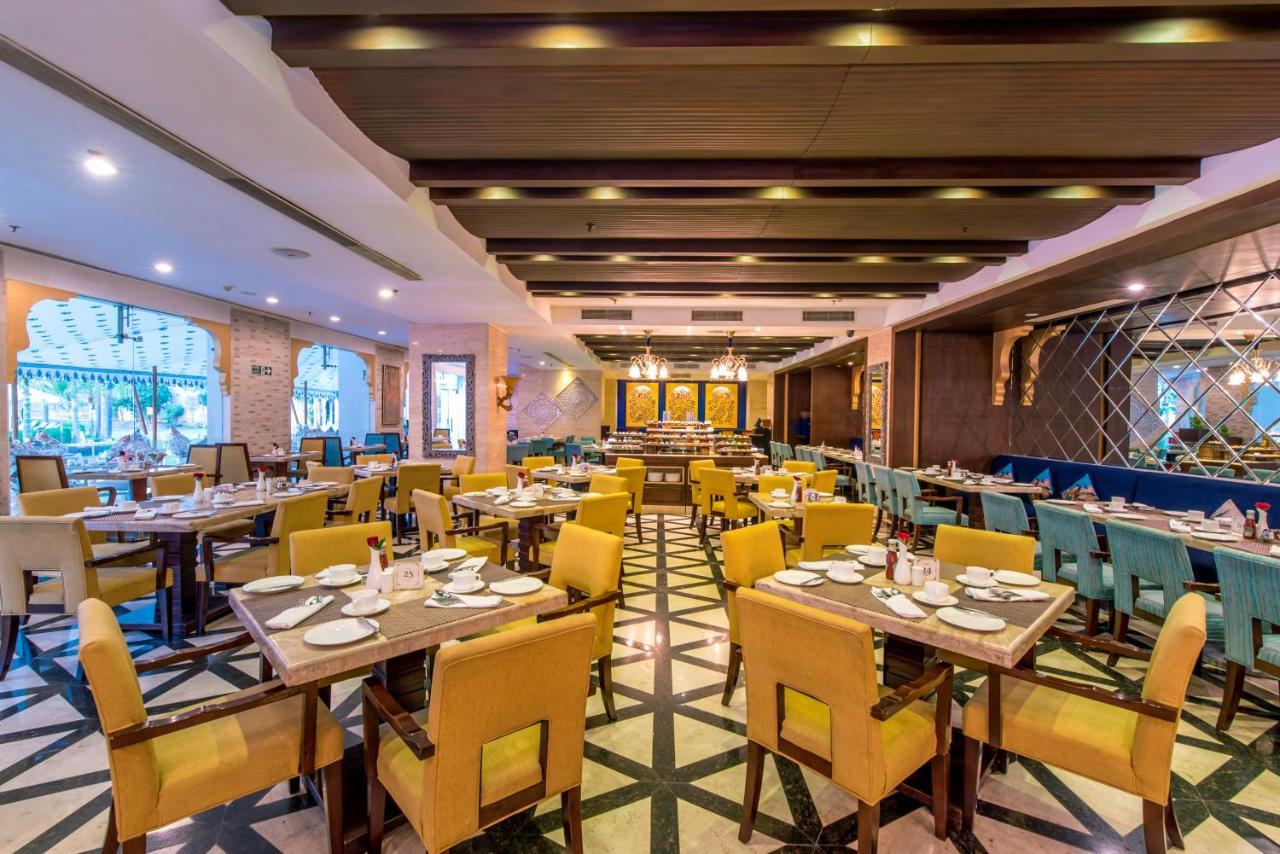 Radisson Blu Palace & 5* Udaipur