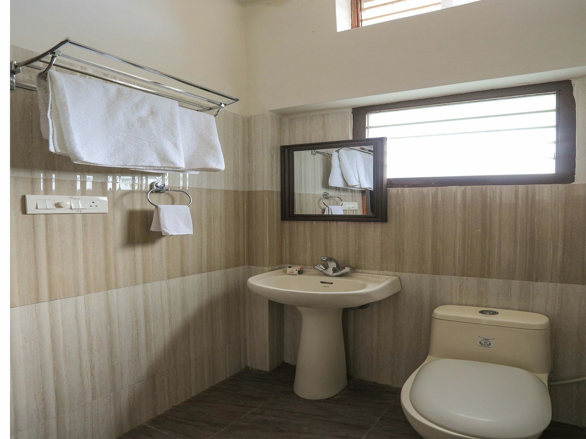 Homestay Oyo 10286 Heritage 3bhk Near Hiran Magri *