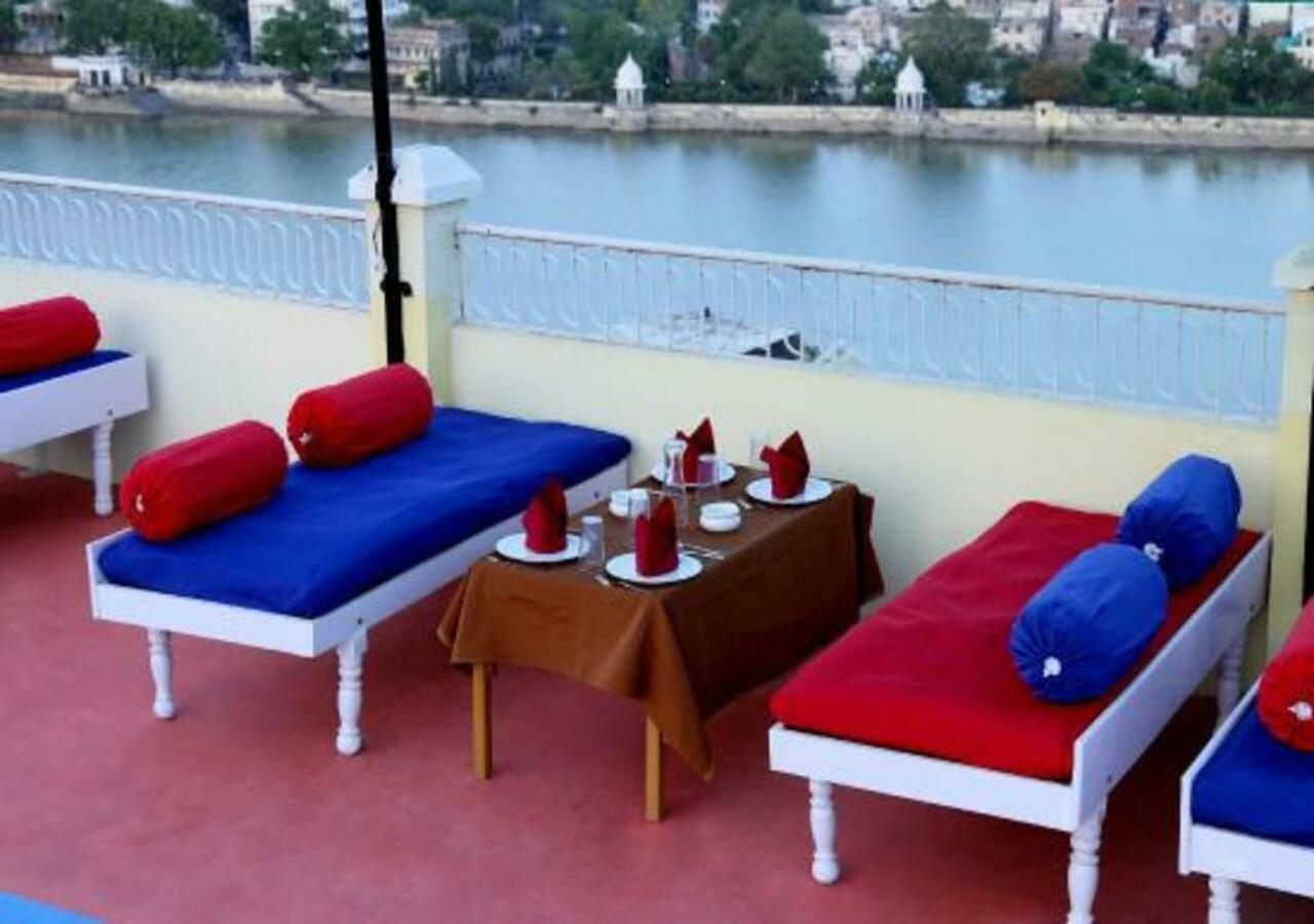 Ambavgarh Palace 3*
