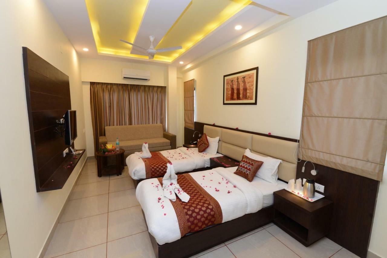 Sanobar Hotel 3*