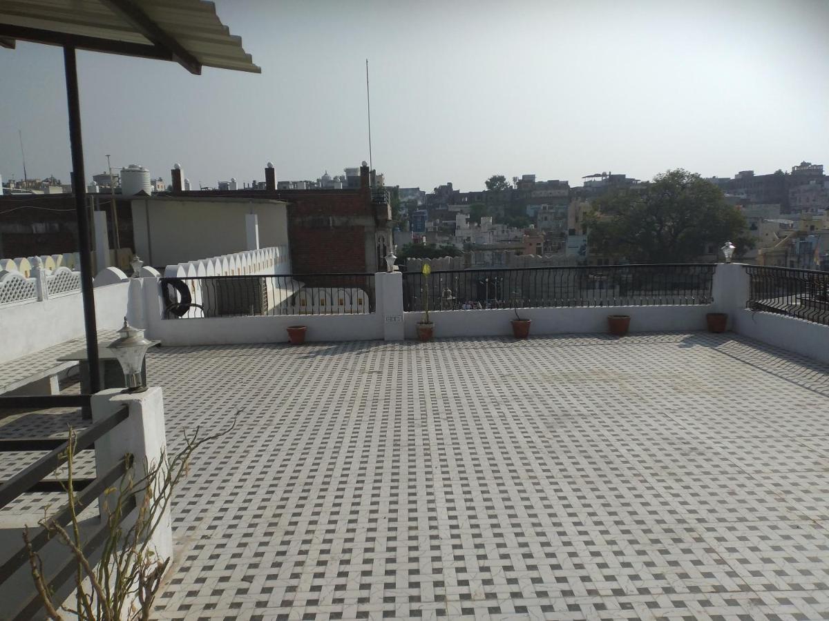 Homestay Boraj Haveli *
