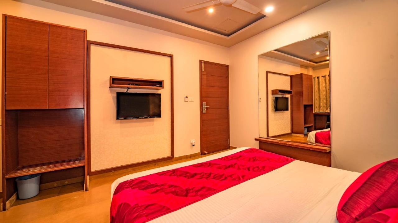 Hotel Uddhav A Family